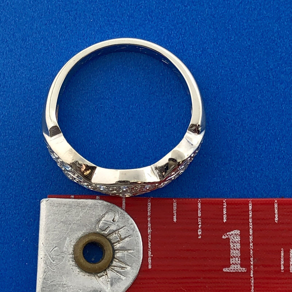 Mid Century 14K White Gold Diamond Modernist Entwined Wave Wedding Band Ring