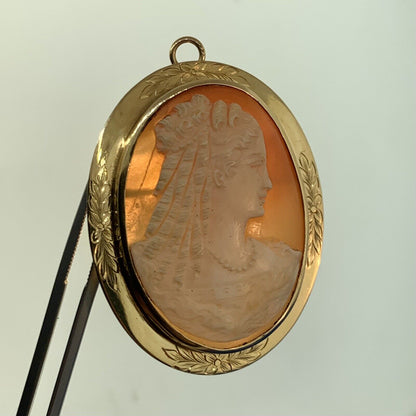 14K Yellow Gold Carved Oval Cameo Statement Brooch Pendant