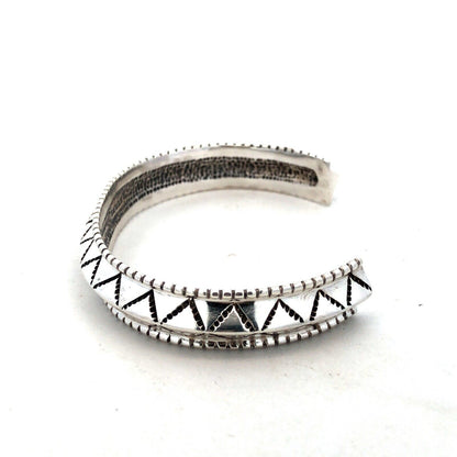 Navajo Anthony Kee 925 Sterling Silver Carinated Knife Edge Open Cuff Bracelet