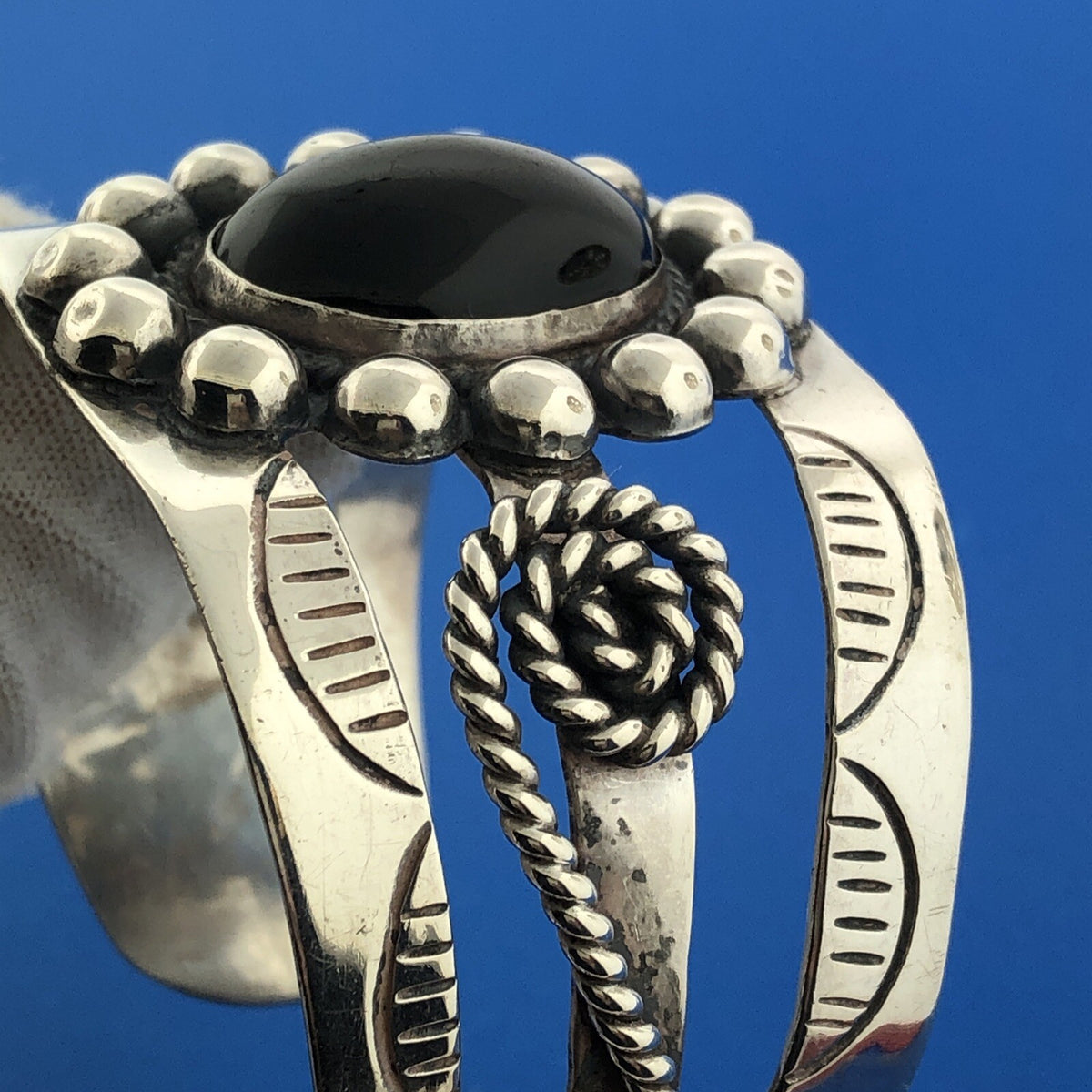 Estate Mexico 925 Sterling Silver Oval Black Onyx Concho Statement Cuff Bracelet