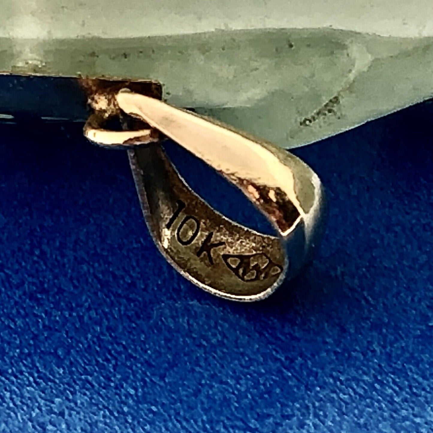 Vintage 14K Yellow Gold Carved Jade Jadeite Ruby Eye Elephant Good Luck Pendant