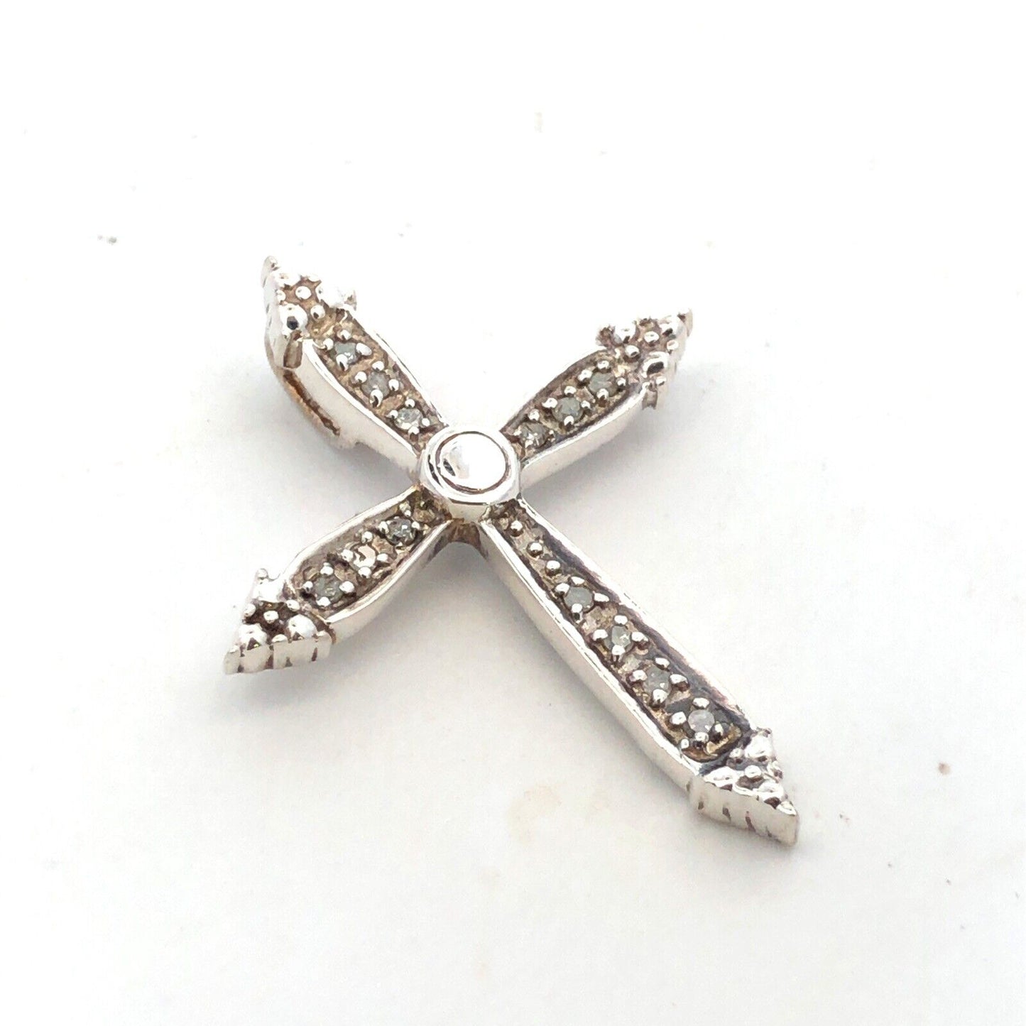 Designer 925 Sterling Silver Round Diamond Textured Cross Pendant