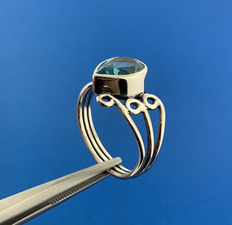 Designer 925 Sterling Silver Blue Topaz Solitaire December Anniversary Ring