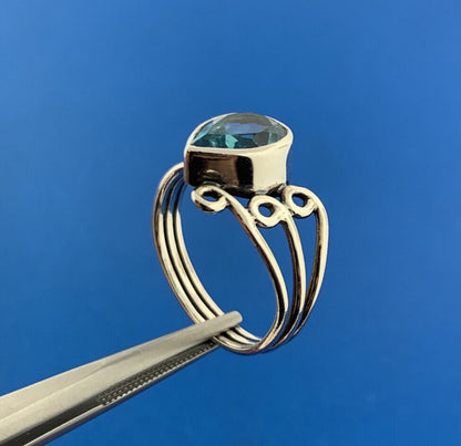 Designer 925 Sterling Silver Blue Topaz Solitaire December Anniversary Ring