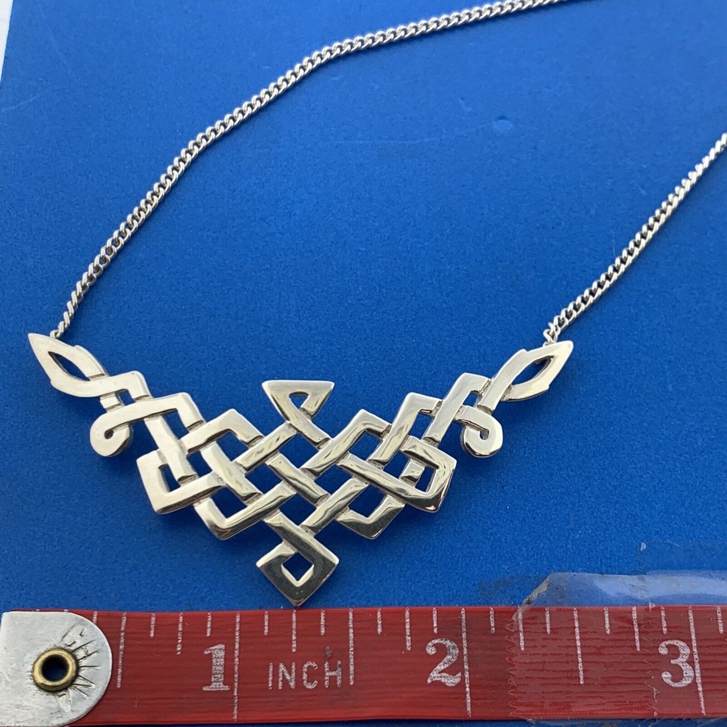 Vintage Designer 925 Sterling Silver Modernist Celtic Lines Small Bibb Necklace