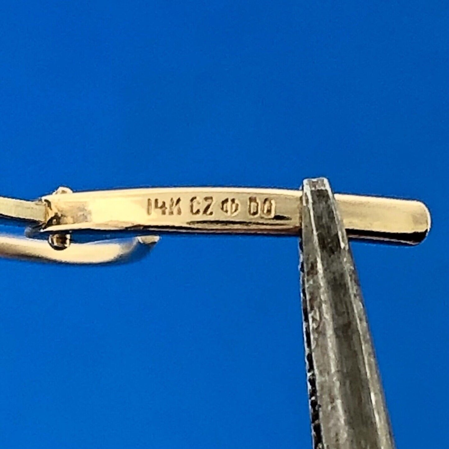 Designer 14k Yellow Gold Sparkling Round CZ Cubic Zirconia Leverback Earrings