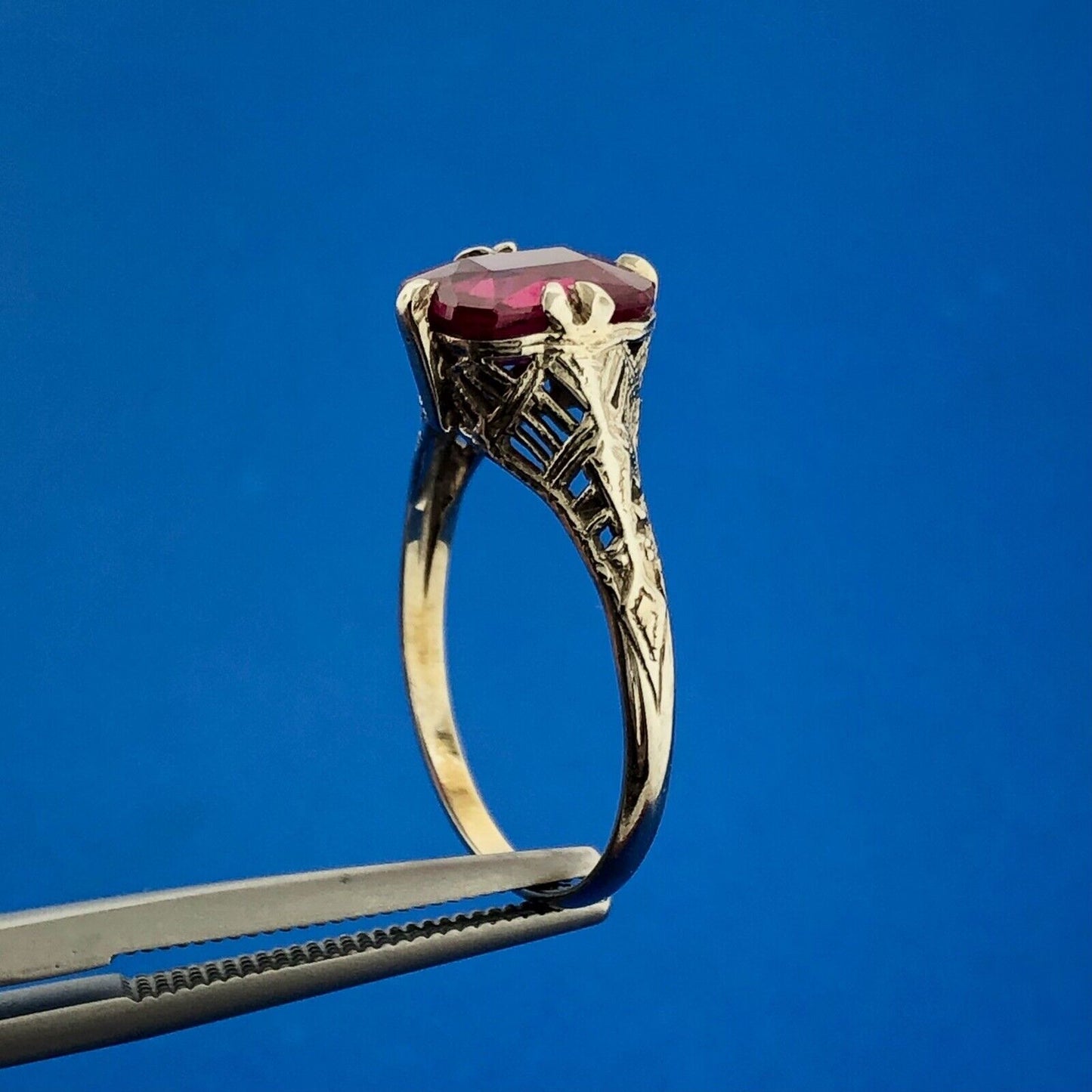 Gorgeous 14k White Gold Radiant Cut Ruby Openwork Filigree Dome Ring Size 7