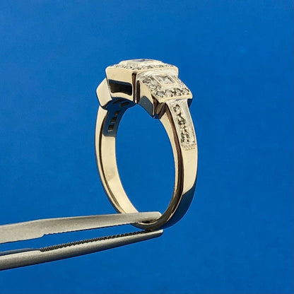 Gorgeous 14k White Gold Princess Cut Diamond Round Accent Leveled Ring Size 5.5