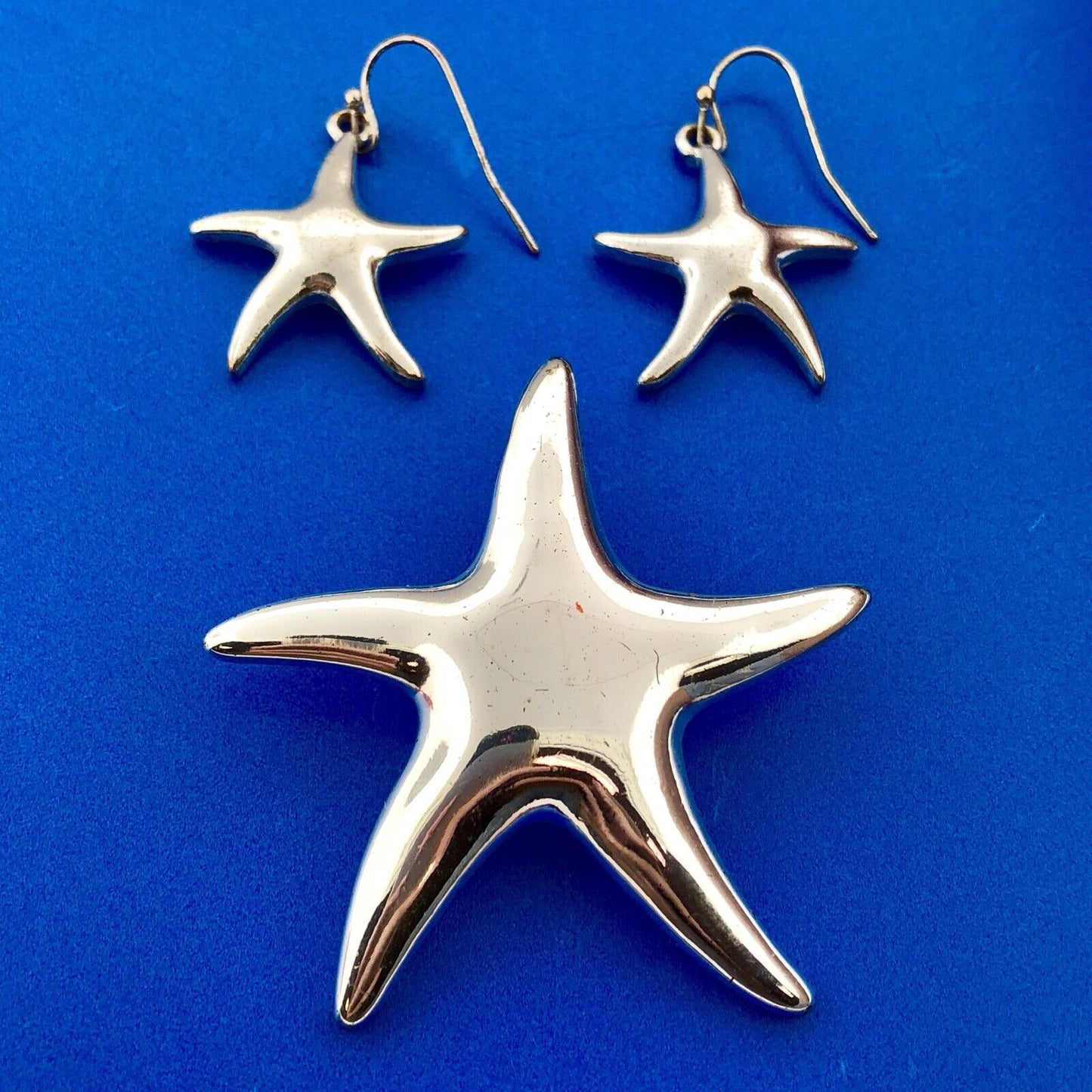 Silver Tone Moderist Star Starfish Beach Life Pendant Enhancer Drop Earrings Set