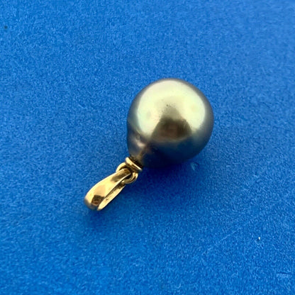 Designer 18K Yellow Gold Black Gray Pearl Solitaire Charm Pendant 9.8mm