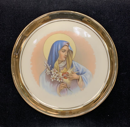 Vntg Hyalyn Painted Porcelain Gold Rim Mary Mother Heart Decorative 2 Plate Set
