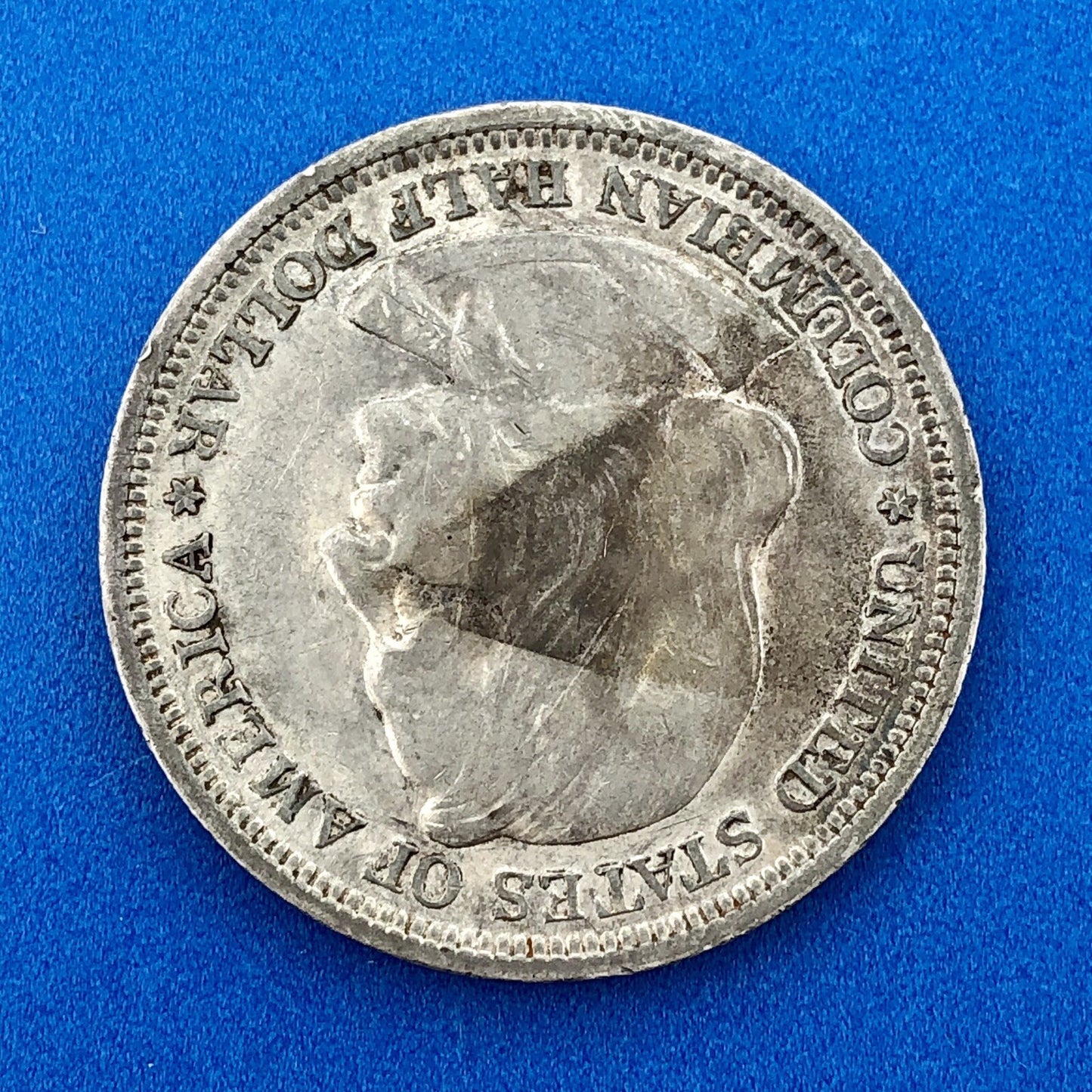 1893 P World's Columbian Exposition Commemorative Silver Half Dollar $.50 Coin