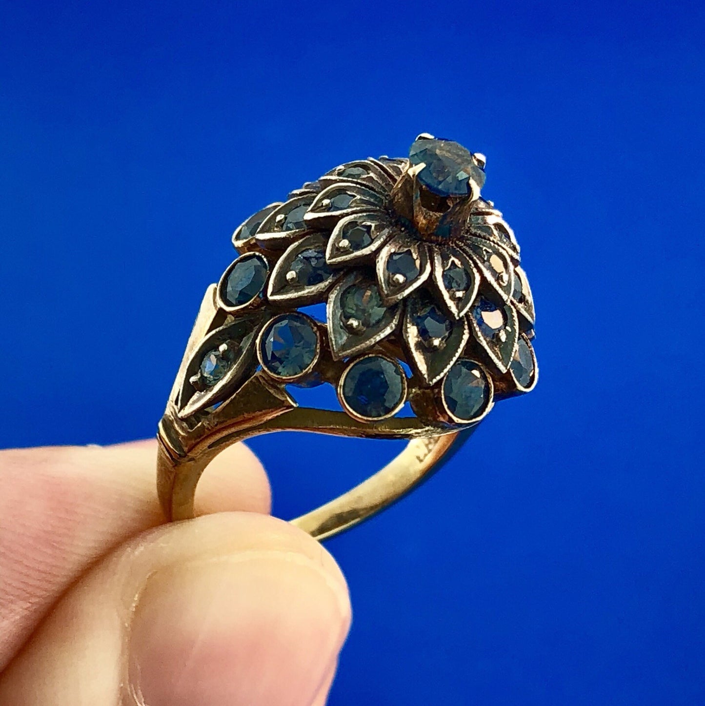 Estate 10K Yellow Gold Blue Topaz Towering Flower December Anniversary Ring