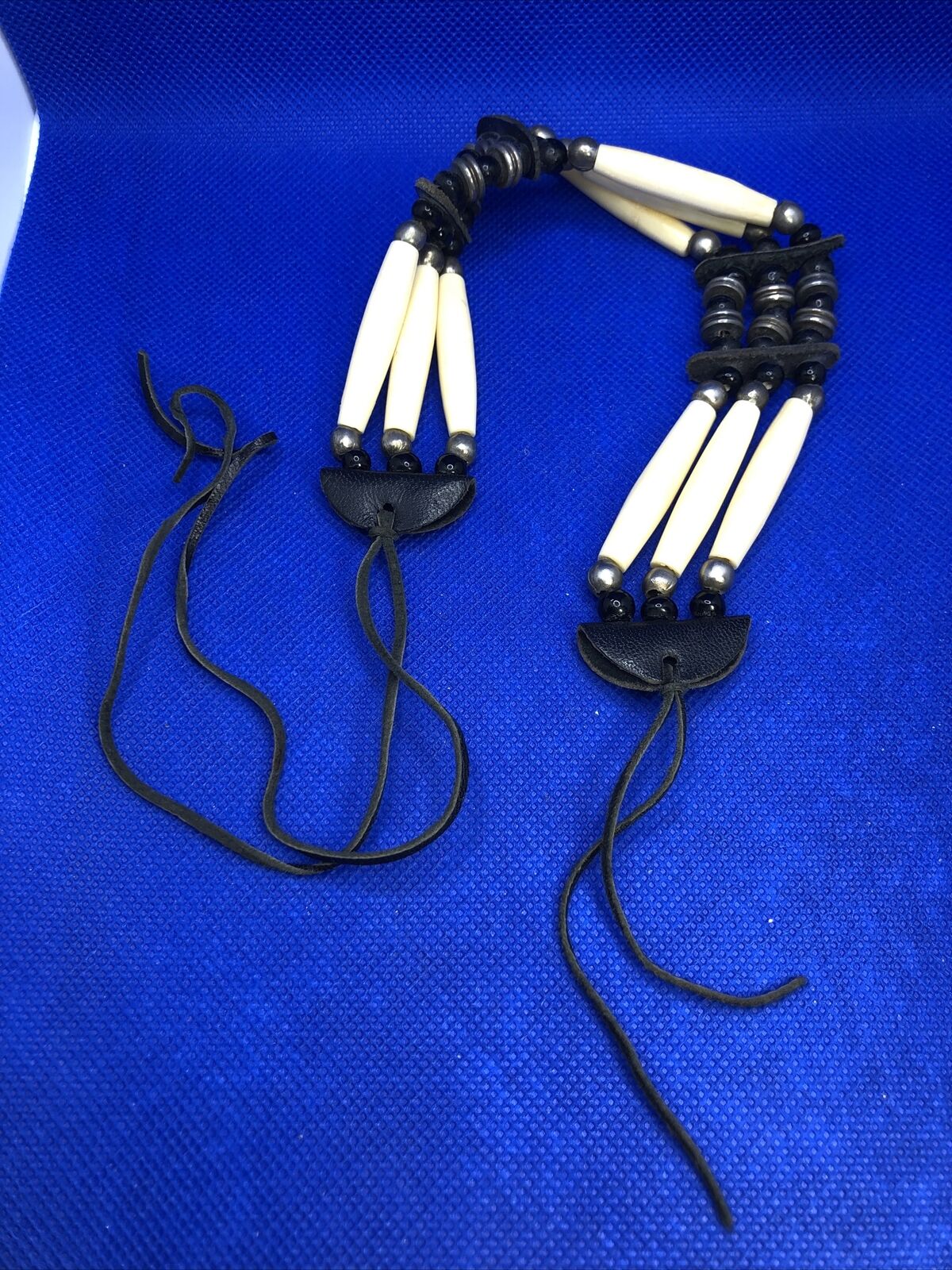 Vintage Native American Scrimshaw Bone Metal Leather Beaded Tie Choker Necklace