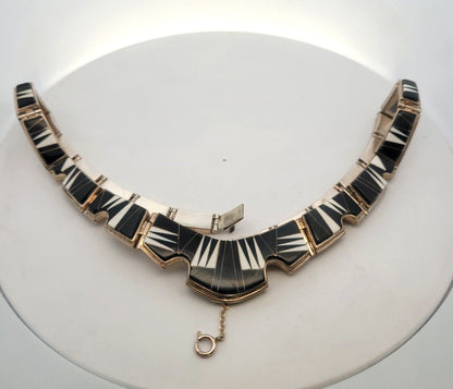 Navajo Calvin Begay Sterling Silver Black Onyx White Agate Cabochon Necklace
