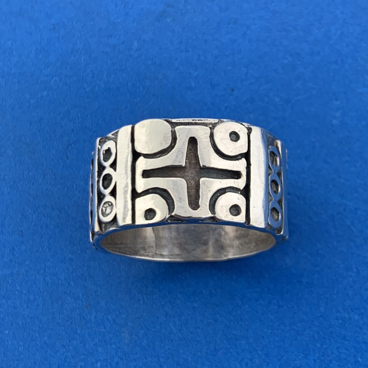 Stunning Sterling Silver 925 Modernist Cross Circle Cigar Band Ring Size 9.75
