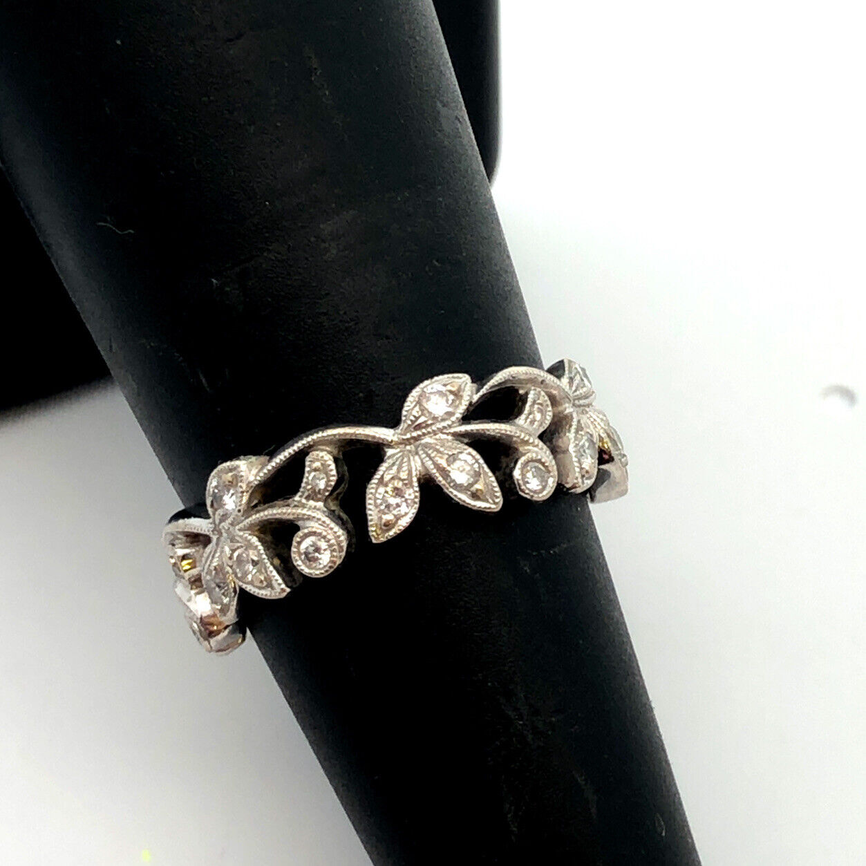 Designer 18K White Gold Pave Diamond Floral Leaf Anniversary Band Ring