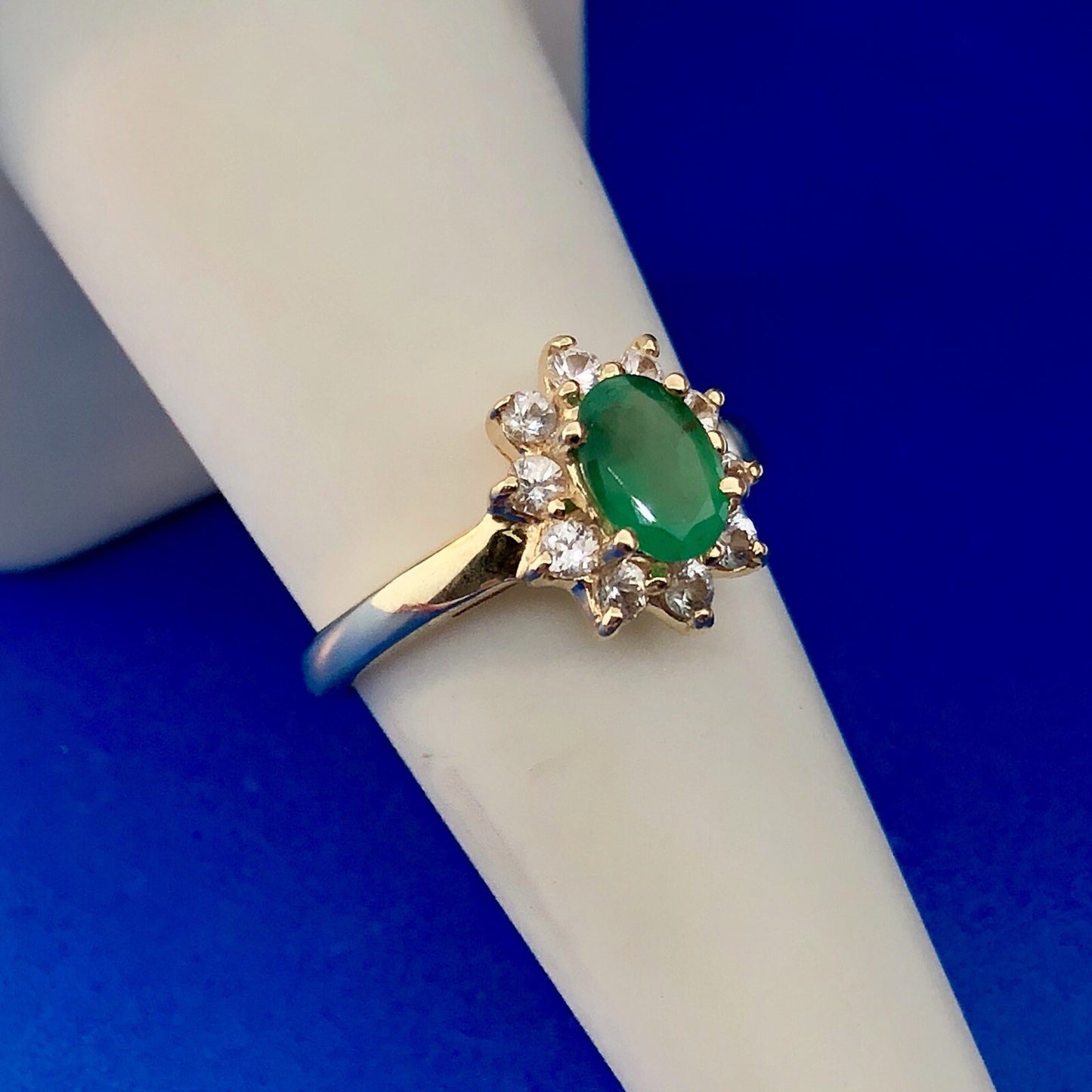 Estate 10K Yellow Gold Emerald Diamond May Anniversary Engagement Ring