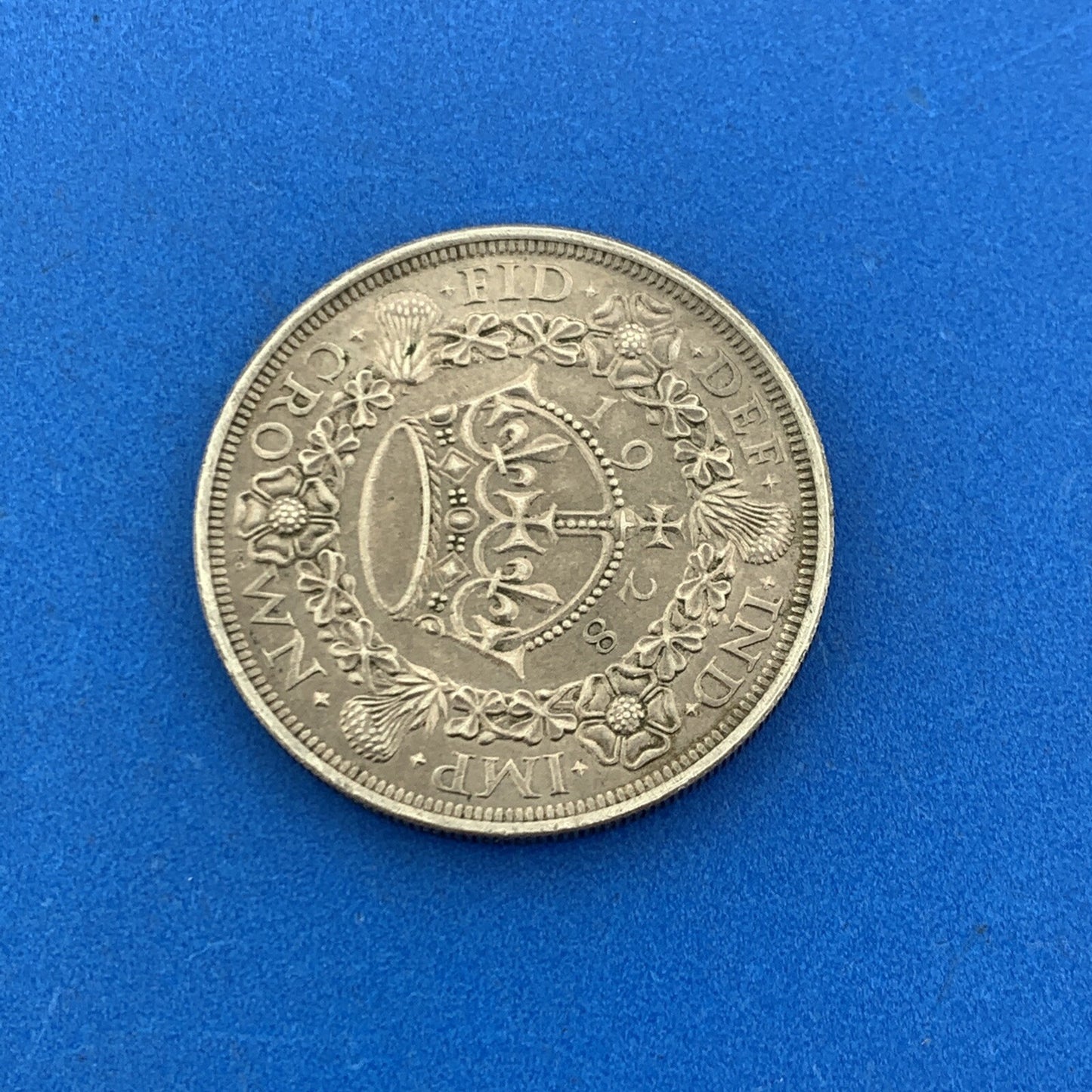 1928 British 1 Crown George V Wreath Crown 50% Silver Better Key Date Coin