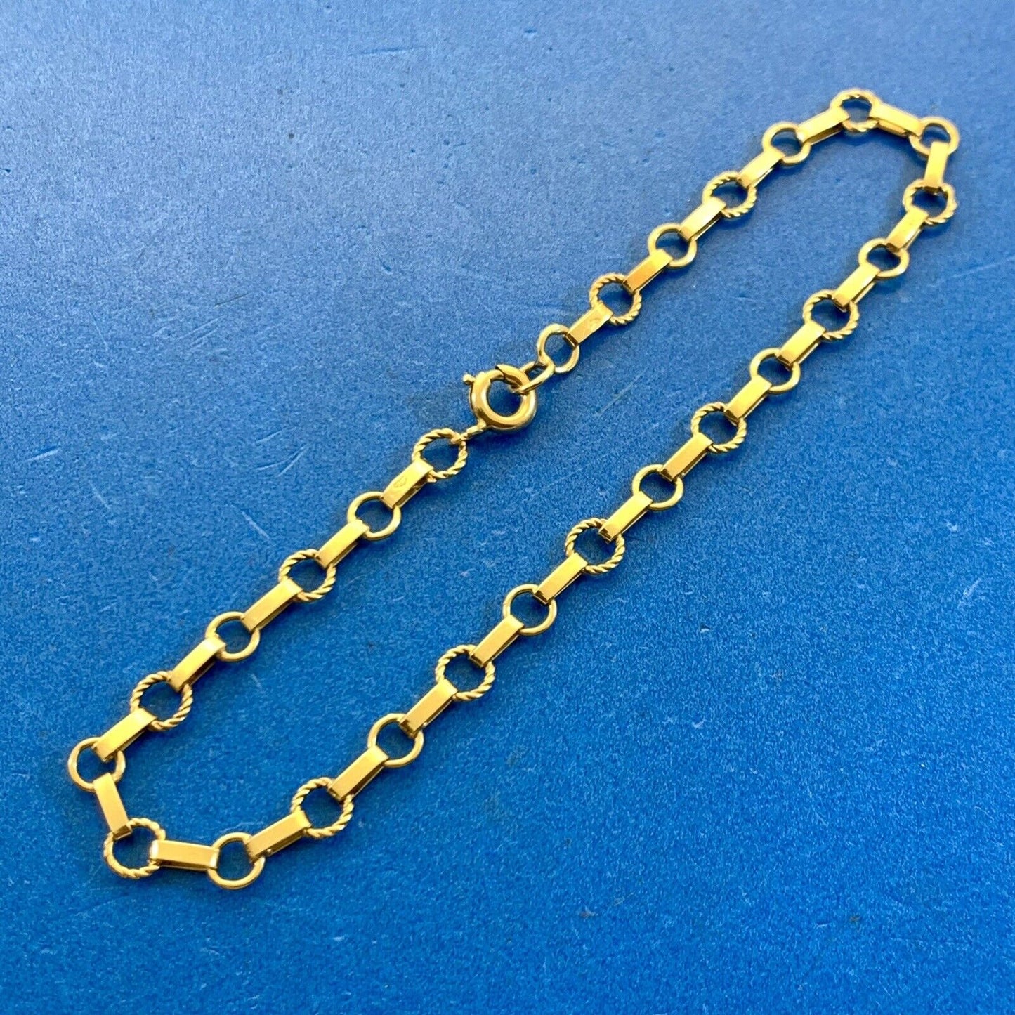 Designer 14K Yellow Gold Bar And Circle Link Chain Bracelet