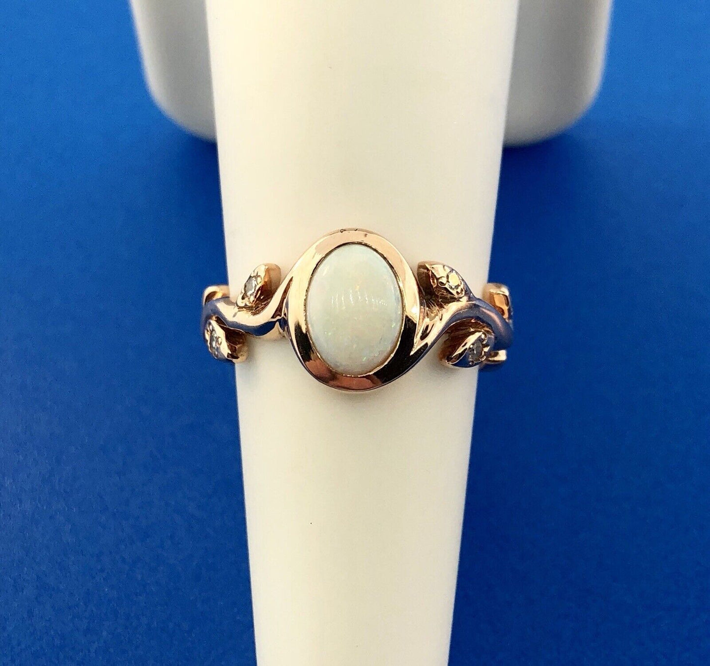 Unusual 14k Rose Gold Opal Diamond Vine Leaf Flower Motif Band Ring