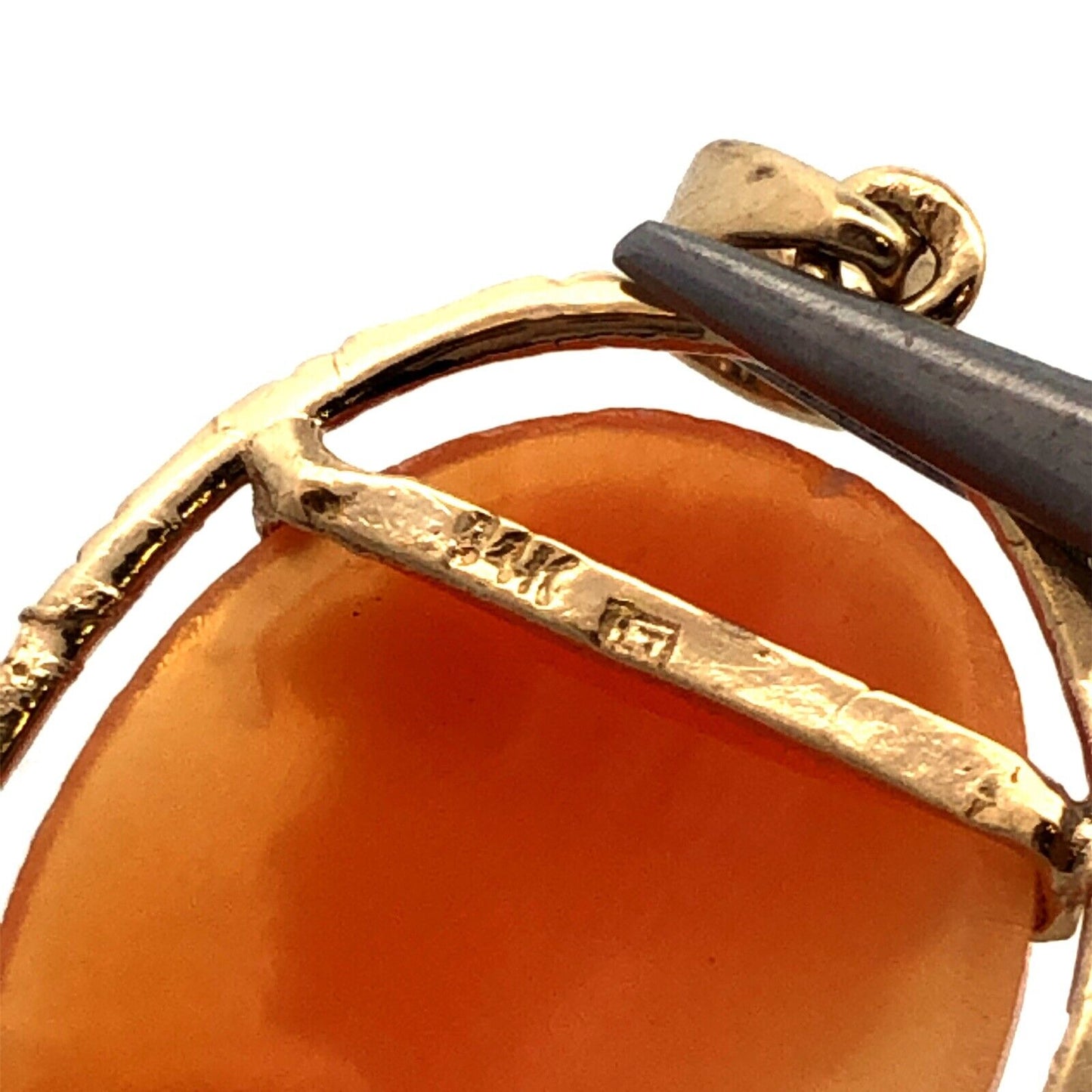 Designer LT 14K Yellow Gold Oval Orange Carved Cameo Pendant