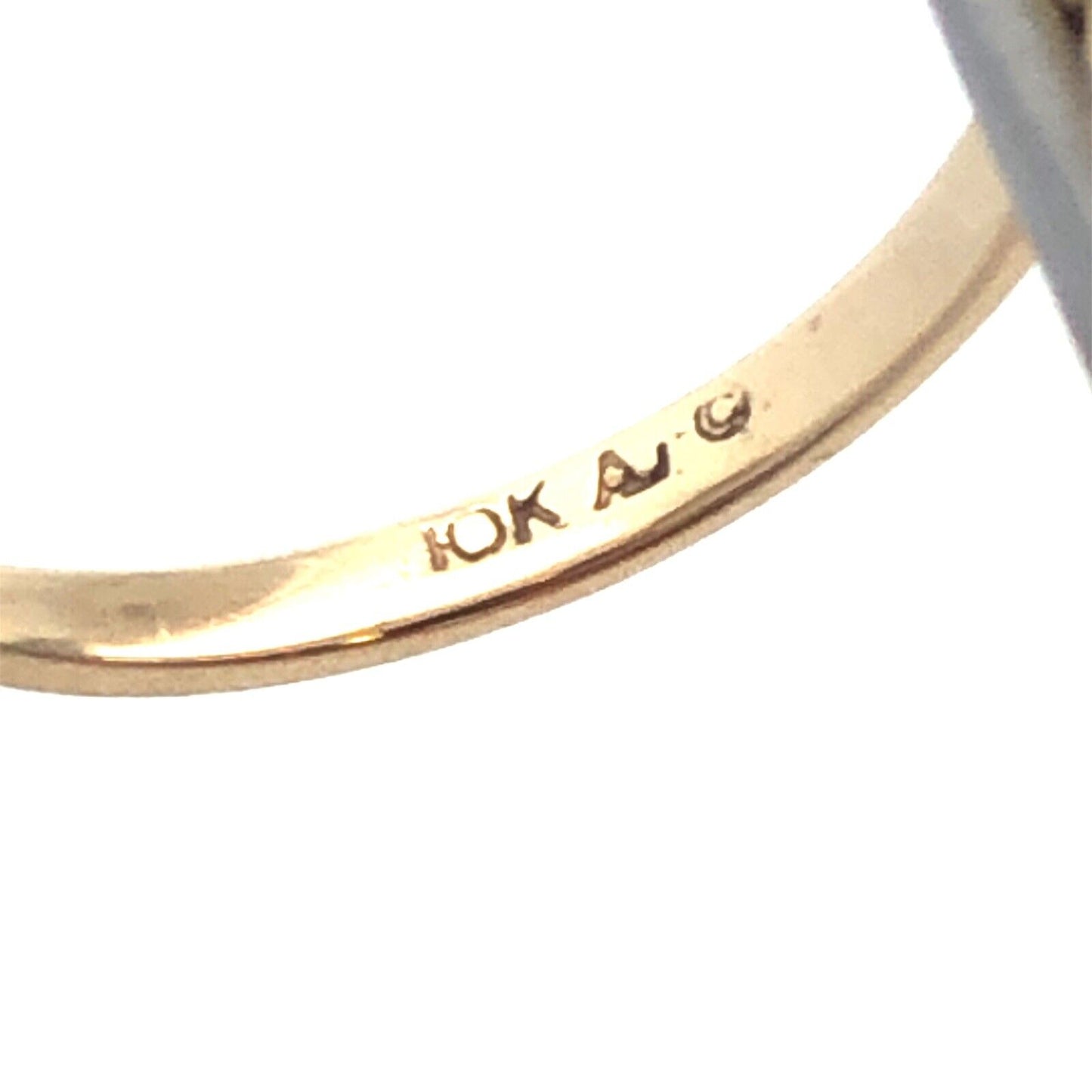 Designer AV 10K Yellow Gold Oval Tanzanite Diamond Halo Cocktail Ring