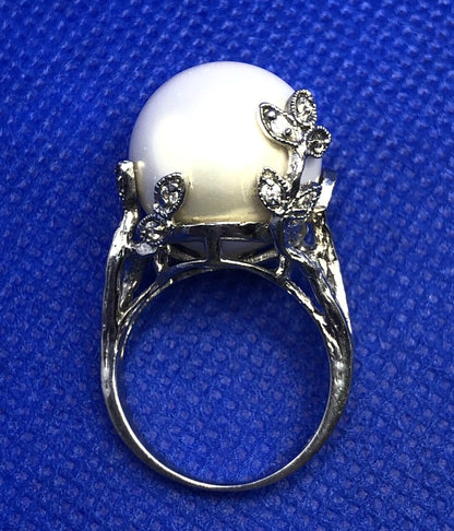 925 Sterling Silver Pearl Dome Cubic Zirconia Leaf accents Statement Ring