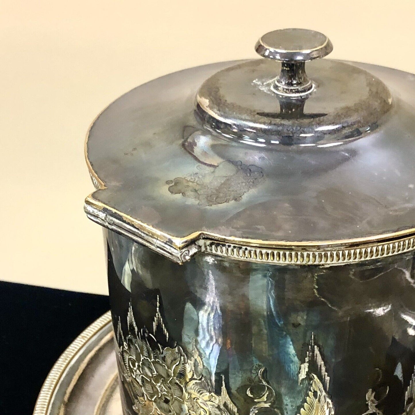 Victorian Henry Wilkinson Sheffield Silverplate Ornate Tea Biscuit Caddy