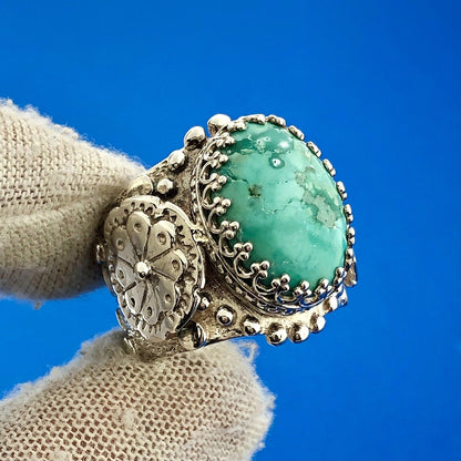 925 Sterling Silver Oval Turquoise Cabochon Romanesque Statement Ring