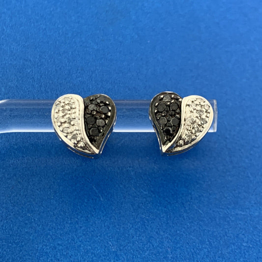 Designer HN 925 Sterling Silver White Black Diamond Cluster Heart Stud Earrings