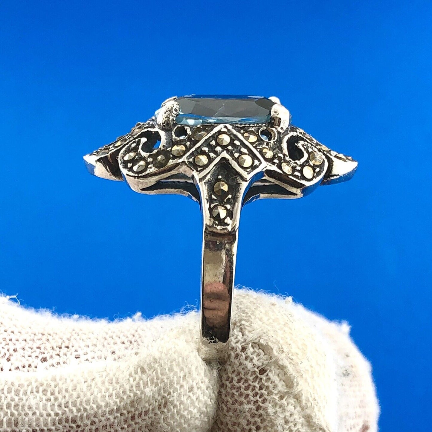 Estate 925 Sterling Silver Oval Blue Topaz Marcasite December Anniversary Ring