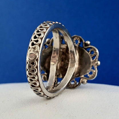 Bright Retro Sterling Silver 925 Green Tigers Eye Scroll Filigree Cocktail Ring