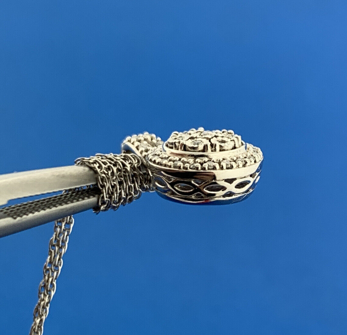 SUN 925 Sterling Silver Diamond Floral Drop Dangle Circle Pendant Necklace