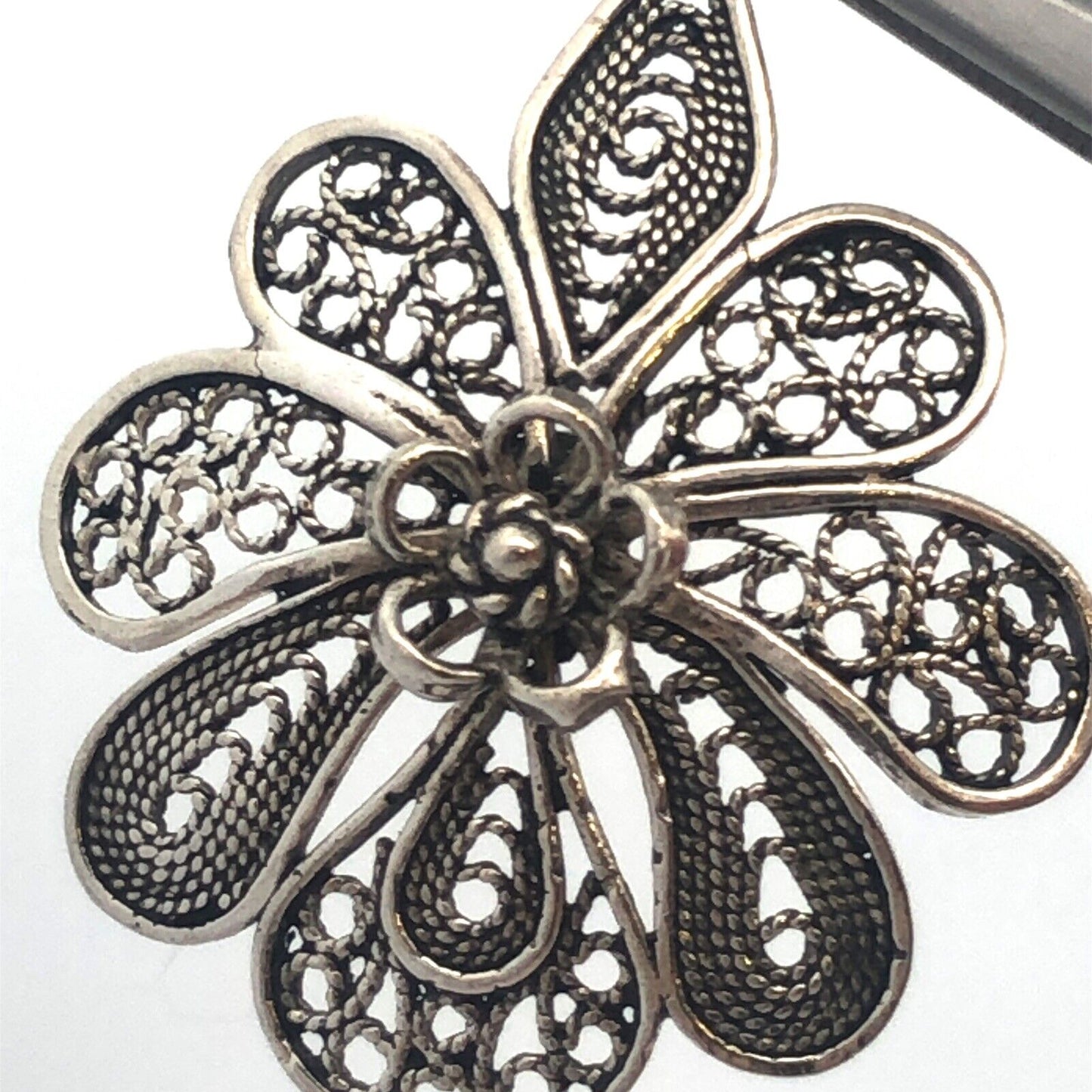 Vintage 925 Sterling Silver Filigree Detail Flower Statement Pendant