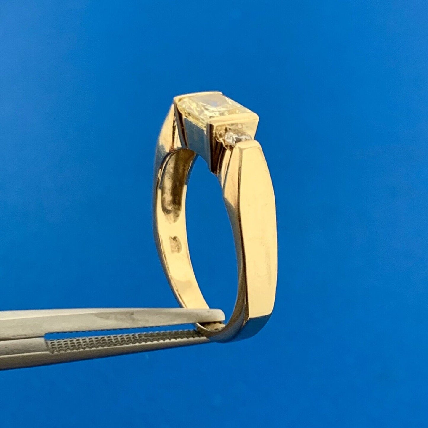 Designer EI 14K Yellow Gold Lemon Quartz Cubic Zirconia Accented Bar Dome Ring