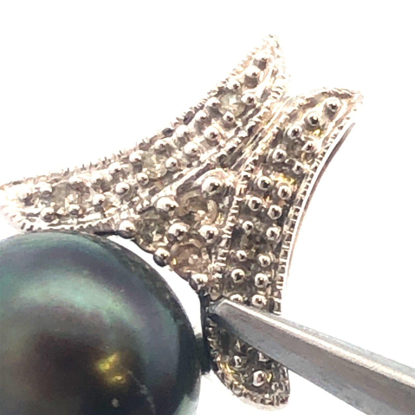 Retro 10K White Gold Black Tahitian Pearl Diamond Slide Charm Pendant