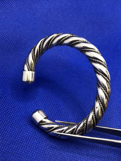 Designer MWS 925 Sterling Silver Twist Rope Design Open Cuff Bracelet