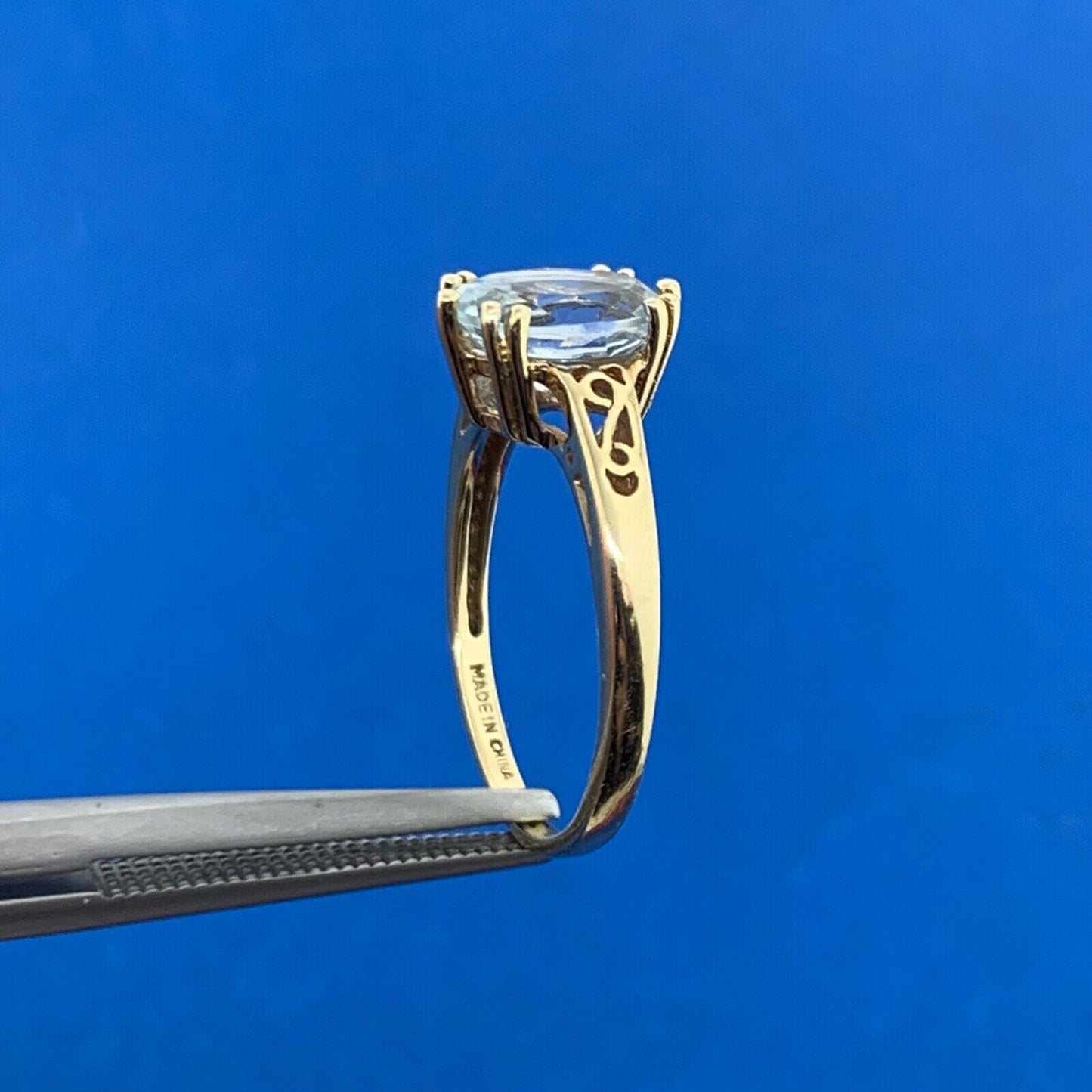 Designer 14K Yellow Gold Oval Aquamarine Solitaire Ring