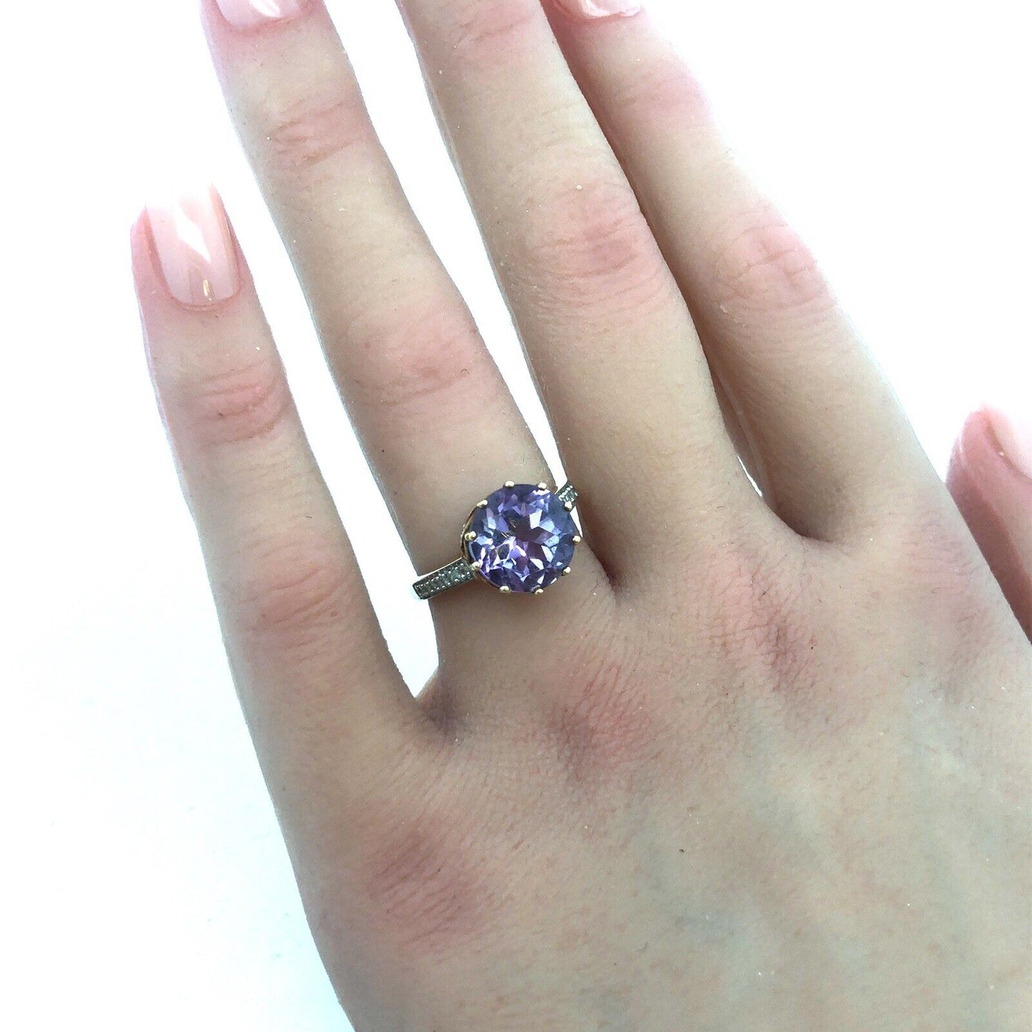 10K Yellow Gold Amethyst Cocktail Solitaire Diamond Accented Statement Ring