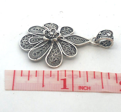 Vintage 925 Sterling Silver Filigree Detail Flower Statement Pendant