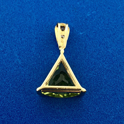 Modern 10K Yellow Gold Peridot Diamond Trapezoid August Birthstone Pendant