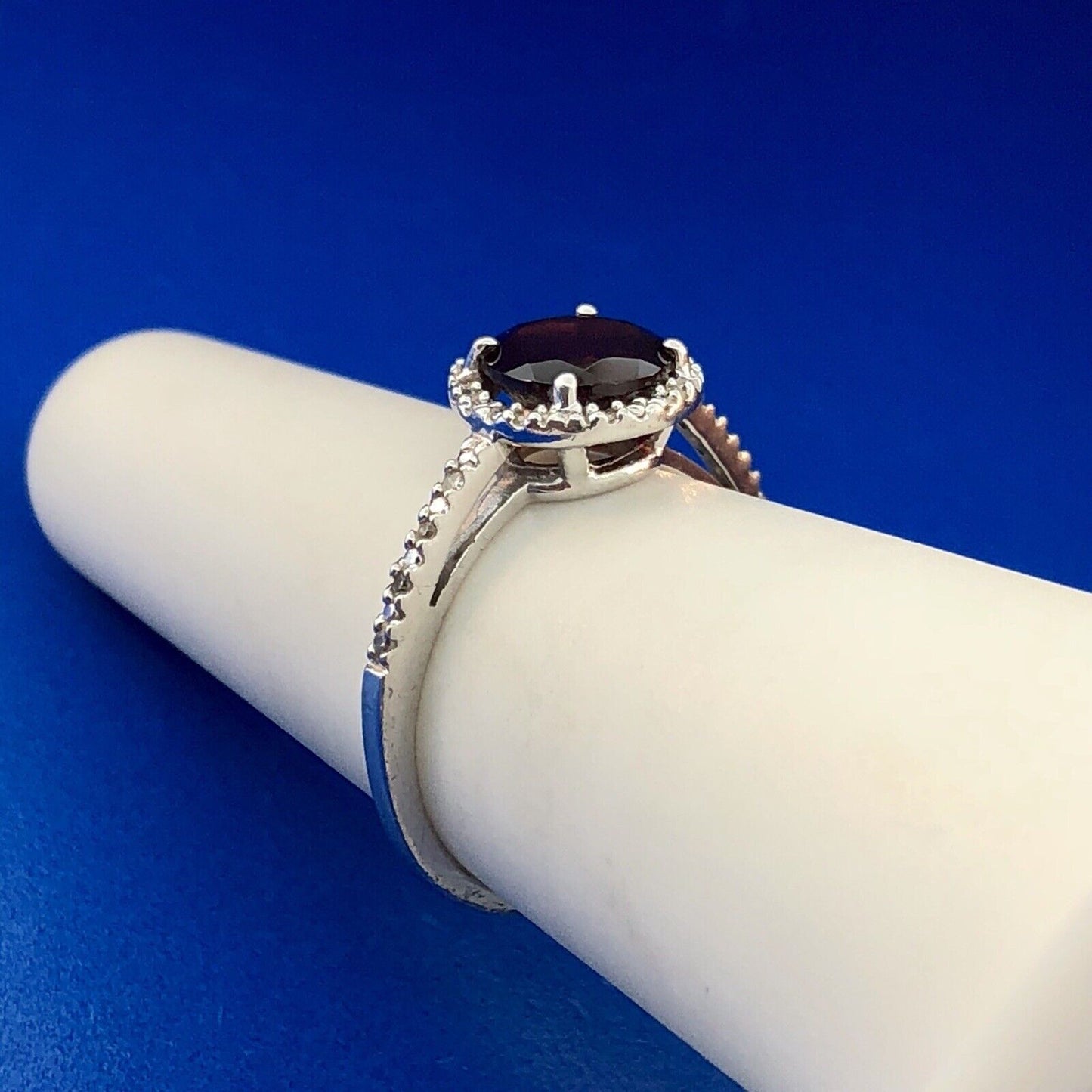 Designer 925 Sterling Silver Garnet Solitaire Diamond Halo January Occasion Ring