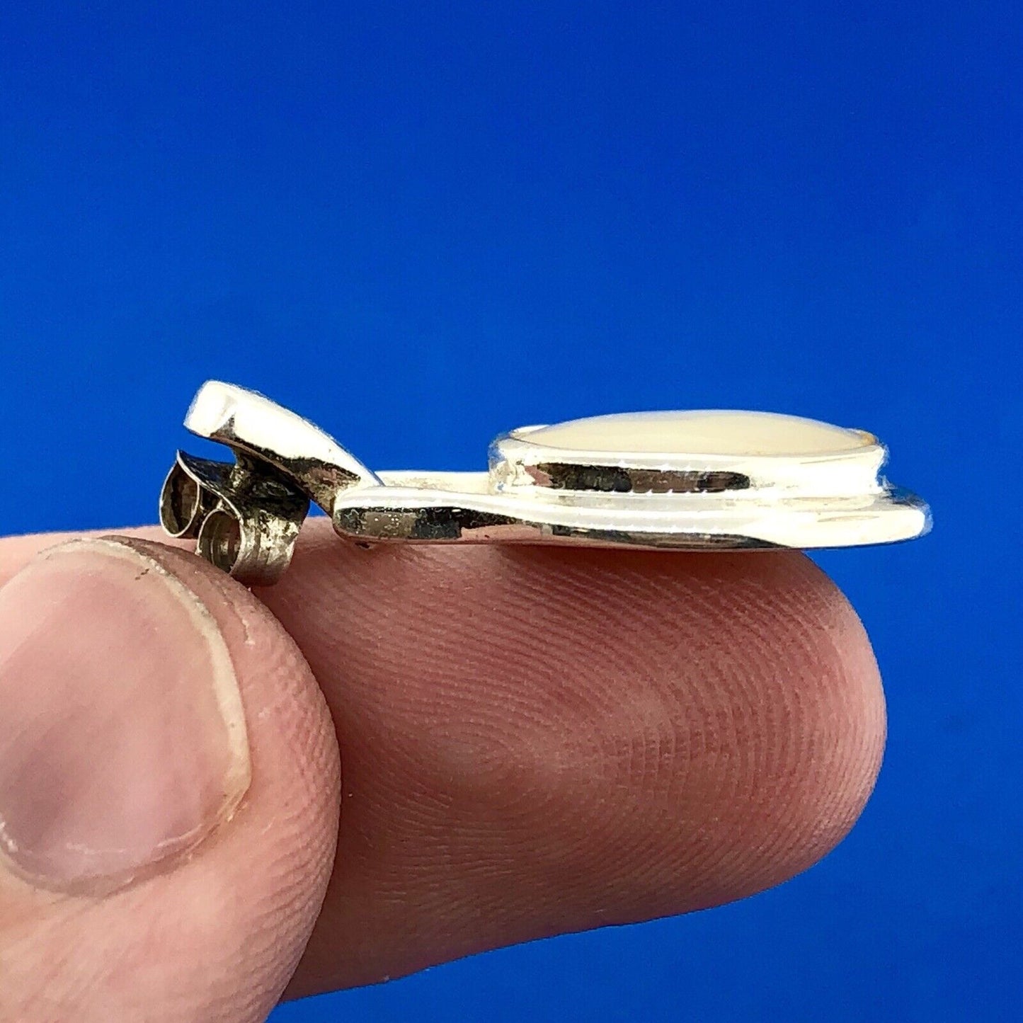 Designer SU 925 Sterling Silver Mother Of Pearl Oval Disc Drop Dangle Earrings