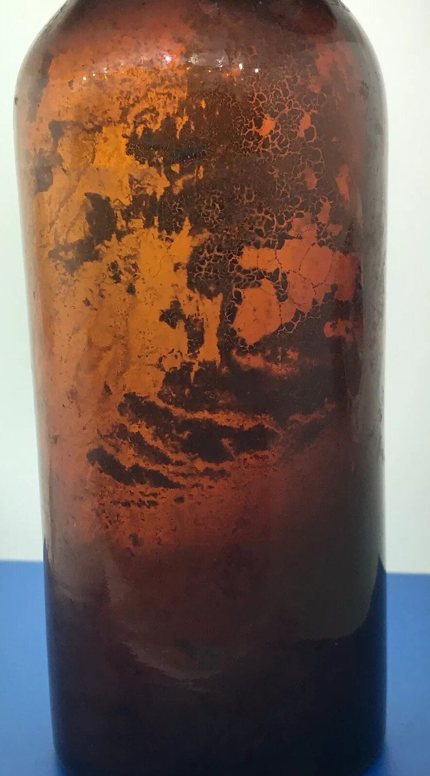 Vintage Amber Brown Large Beer Whiskey Alcohol Unmarked Bottle