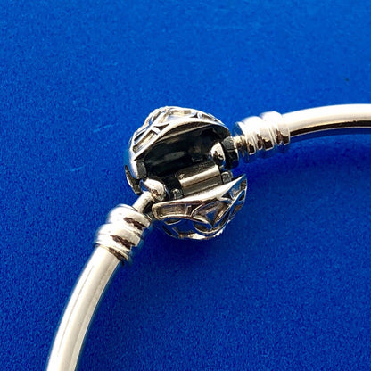 Pandora 925 Sterling Silver Pattern Of Love Clasp Charm Bangle 597137 Limited Ed