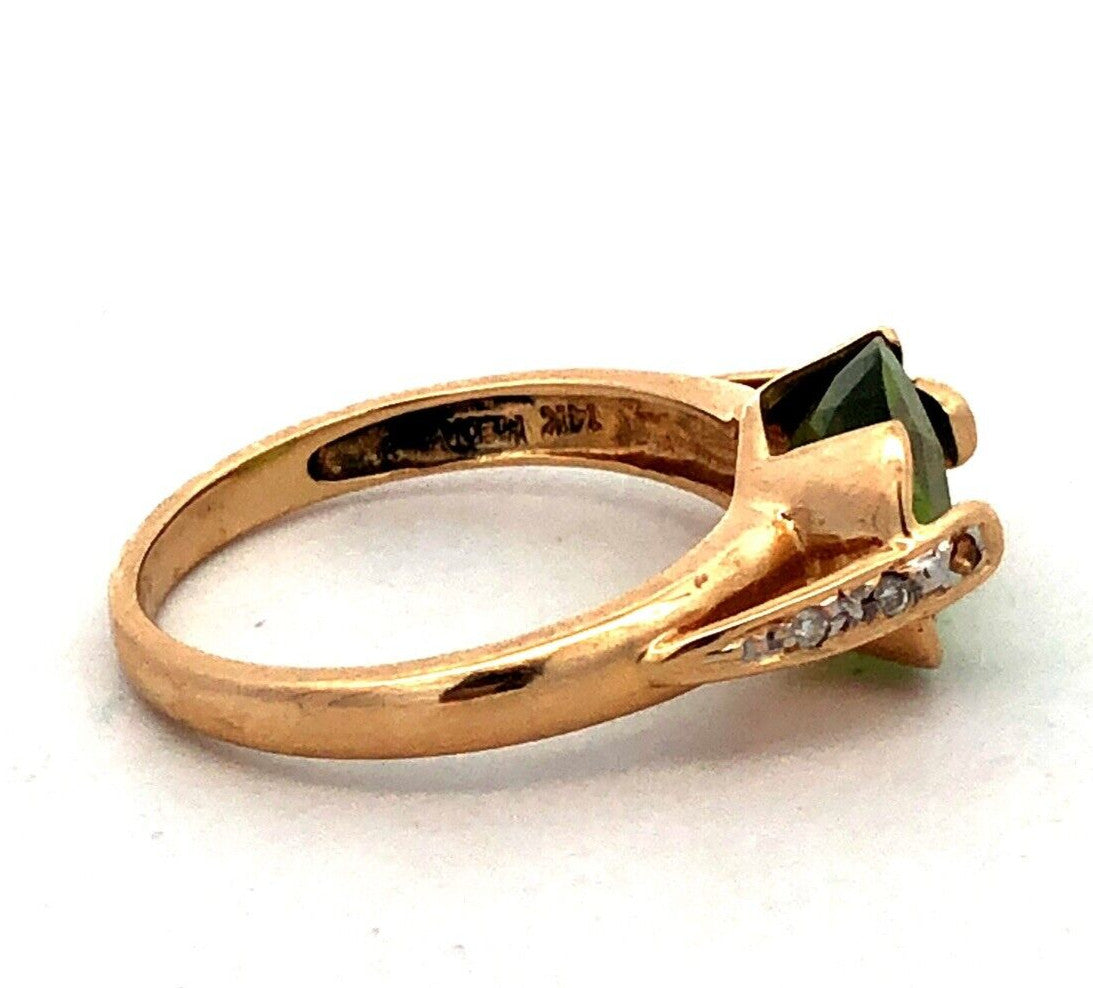 Designer MEDA 14K Yellow Gold Oval Green Peridot Diamond August Birthstone Ring