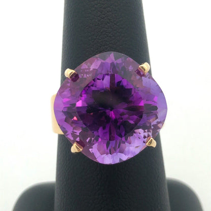14K Yellow Gold Amethyst Cocktail Statement Solitaire Size 7.75 Ring