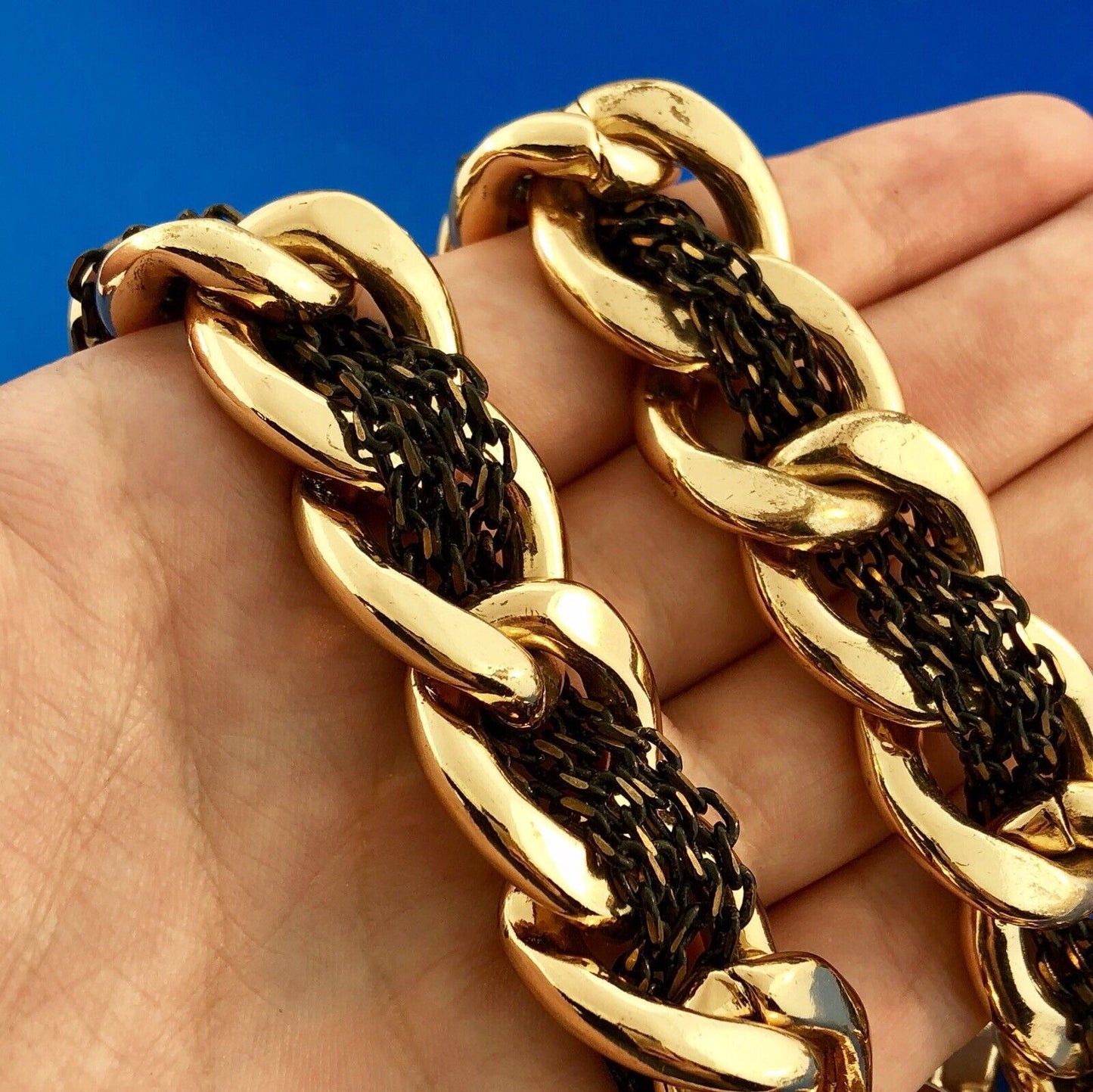 Ladies Gold Tone Curb Link Black Oval Cable Link Interwoven Statement Necklace