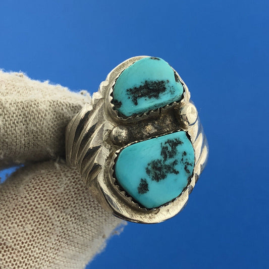 Native American Signed R Sterling Silver Chunky Turquoise Cabochon Unisex Ring